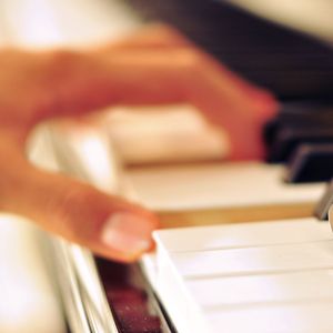 依人在线久在线视频
